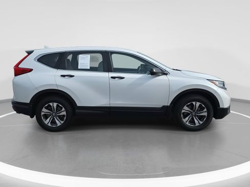 Used 2019 Honda CR-V LX image 4