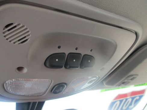 Used 2010 Chevrolet Malibu LT image 36