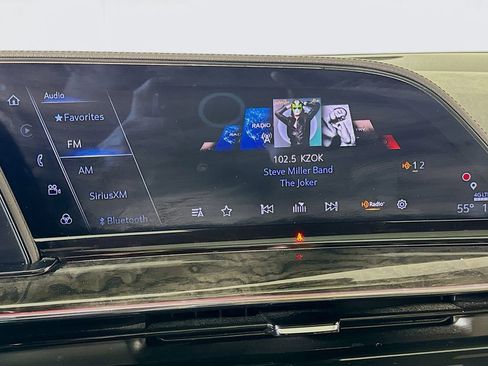 Used 2023 Cadillac Escalade ESV Premium Luxury image 38