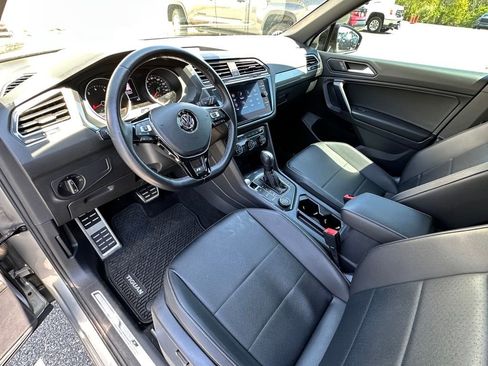 Used 2021 Volkswagen Tiguan SE R-Line AWD/4WD image 19