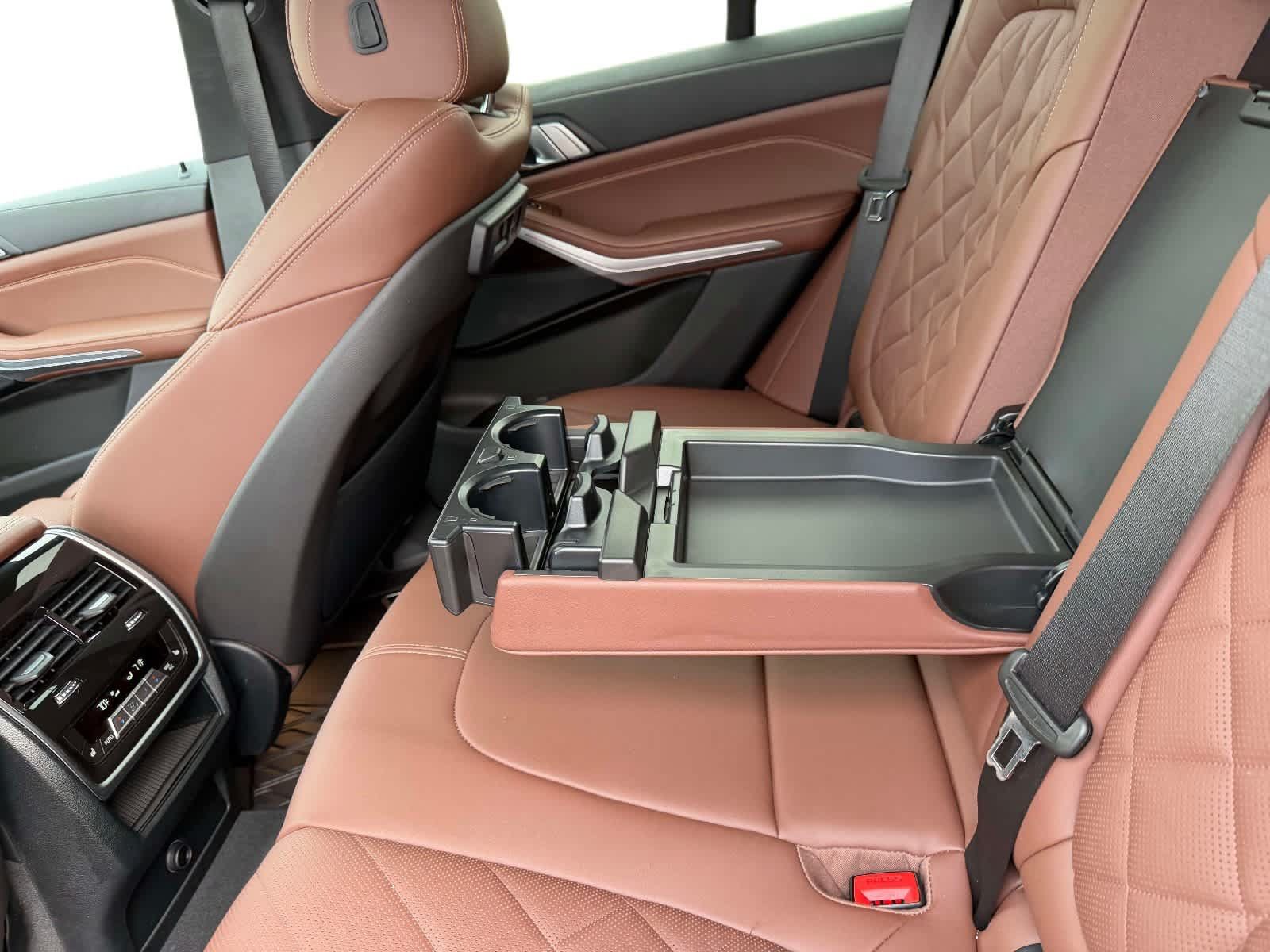 Used 2023 BMW X5 xDrive40i w/ Premium Package AWD/4WD image 15