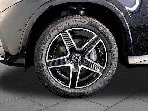 New 2026 Mercedes-Benz GLC 300 4MATIC image 17