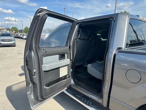 Used 2013 Ford F150 XLT w/ XLT Chrome Pkg AWD/4WD image 13
