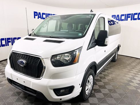 Certified 2024 Ford Transit 350 XLT RWD image 4