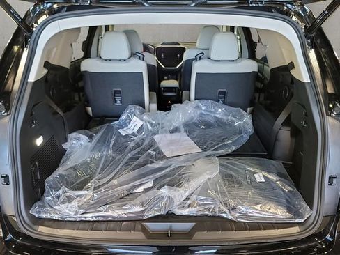 New 2026 Subaru Ascent Limited image 7