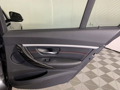 Used 2017 BMW 330i xDrive 330i xDrive w/ Premium Package image 25