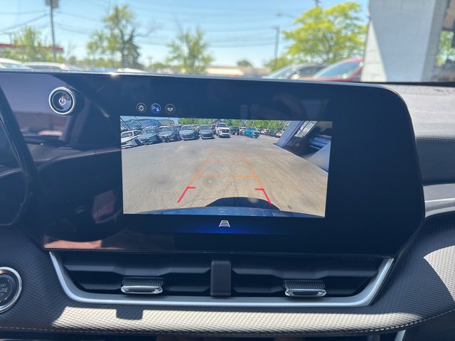 Used 2026 Chevrolet Equinox LT AWD/4WD image 15