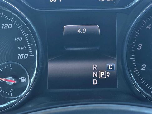 Used 2019 Mercedes-Benz GLA 250 4MATIC image 26