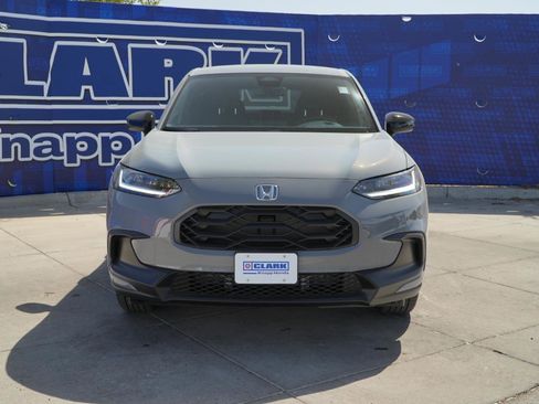 New 2026 Honda HR-V Sport image 2