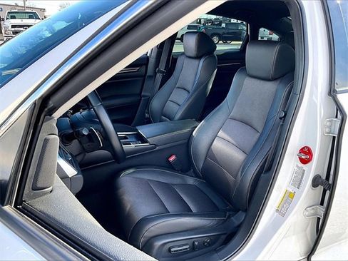 Used 2019 Honda Accord Sport image 9