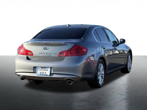 Used 2015 INFINITI Q40 w/ Navigation Package image 8