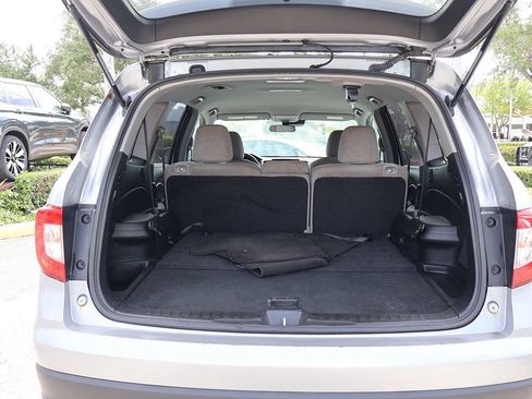 Used 2021 Honda Pilot EX image 19