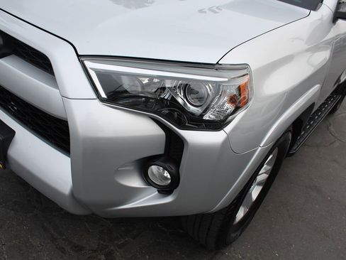 Used 2015 Toyota 4Runner SR5 Premium image 10