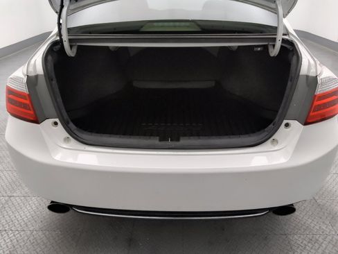 Used 2015 Honda Accord EX-L image 29