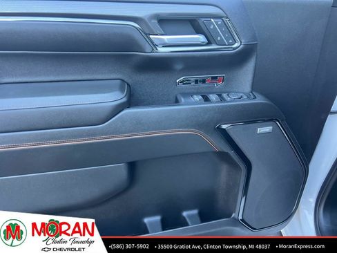 Used 2022 GMC Sierra 1500 AT4 w/ AT4 Preferred Package image 14