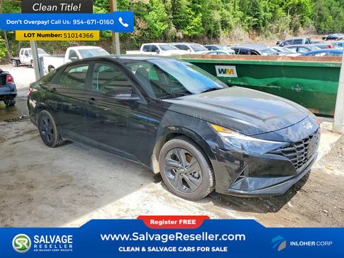 Used 2023 Hyundai Elantra Blue FWD image 5