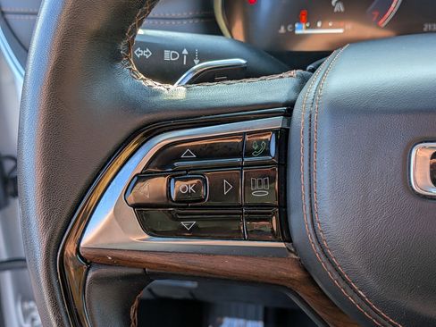 Certified 2024 Jeep Grand Cherokee L Summit w/ Advanced Protech Group IV image 17