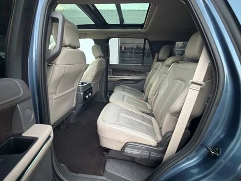 Used 2018 Ford Expedition Limited w/ Equipment Group 301A AWD/4WD image 52