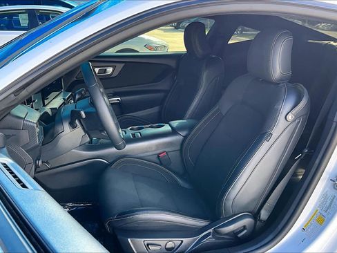 Used 2024 Ford Mustang Coupe RWD image 8