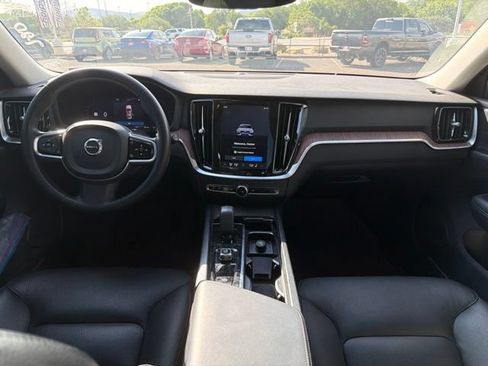 Used 2023 Volvo V60 B5 Cross Country Plus w/ Climate Package AWD/4WD image 11