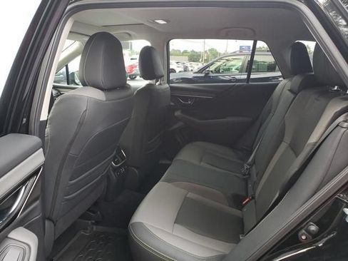 Used 2025 Subaru Outback Onyx Edition XT AWD/4WD image 11