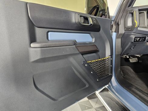 Used 2024 Ford Bronco Badlands image 18