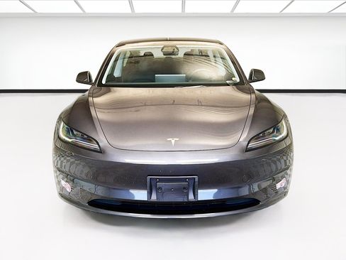 Used 2024 Tesla Model 3 Standard Range RWD image 2