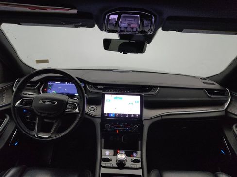 Used 2022 Jeep Grand Cherokee Overland w/ Advanced Protech Group III image 22