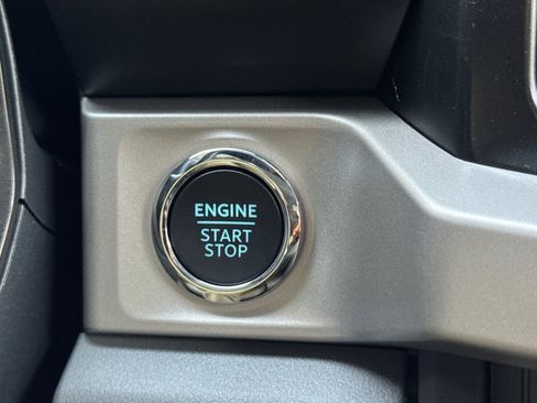 New 2026 Ford F250 XLT w/ XLT Premium Package image 21