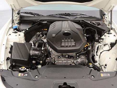Used 2019 Kia Stinger Premium RWD image 40