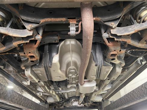 Used 2017 Chevrolet Equinox Premier w/ Enhanced Convenience Package image 59