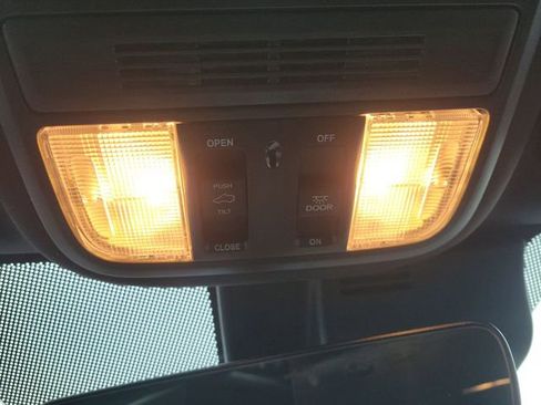 Used 2025 Honda Passport TrailSport image 27