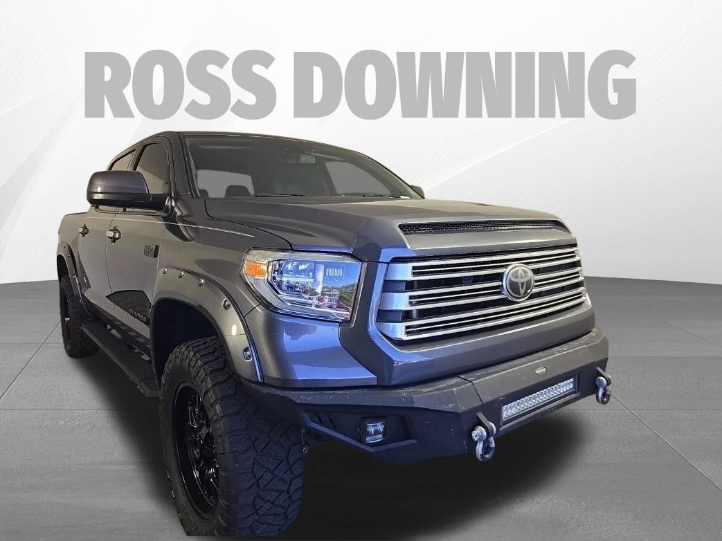 Used 2020 Toyota Tundra Limited w/ Limited Premium Package RWD image 4