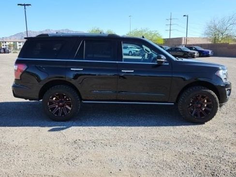 Used 2020 Ford Expedition Limited w/ Equipment Group 301A image 4