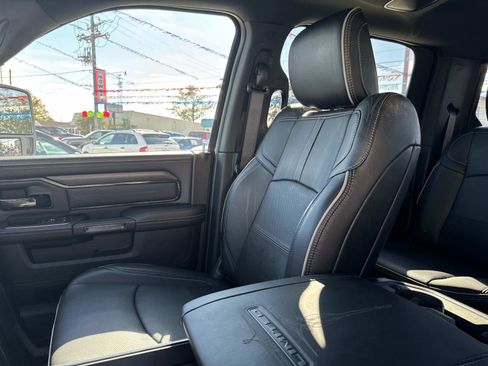 Certified 2024 RAM 2500 Limited image 15