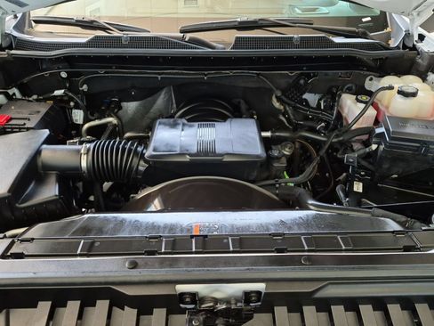 Used 2025 Chevrolet Silverado 2500 Custom AWD/4WD image 29
