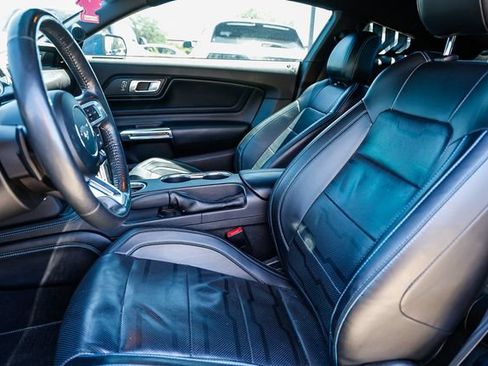 Used 2022 Ford Mustang GT Premium w/ GT Performance Package RWD image 17