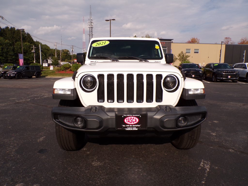 Used 2021 Jeep Wrangler Unlimited Sahara AWD/4WD image 3
