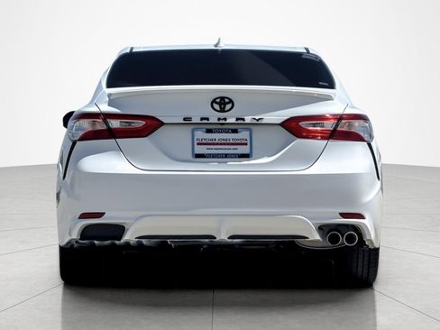 Certified 2020 Toyota Camry SE FWD image 4