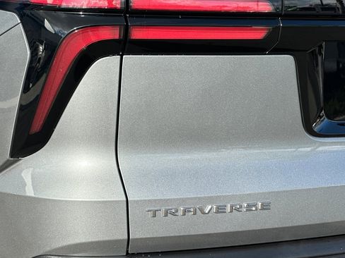 New 2026 Chevrolet Traverse LT image 28