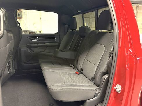 New 2026 RAM 1500 4x4 Crew Cab image 28