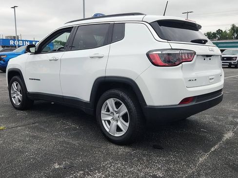 Used 2022 Jeep Compass Latitude w/ Convenience Group AWD/4WD image 4