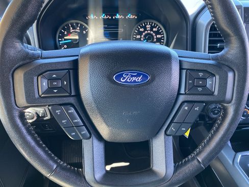 Used 2019 Ford F150 XLT w/ Equipment Group 302A Luxury AWD/4WD image 8