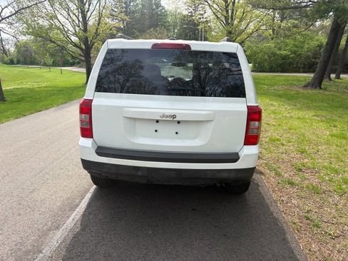 Used 2016 Jeep Patriot Sport w/ Power Value Group image 7