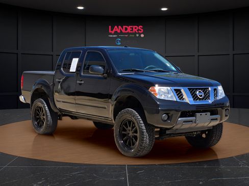 Used 2018 Nissan Frontier SV RWD image 5