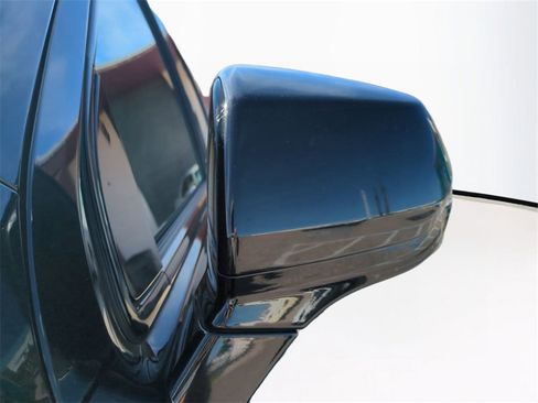 Used 2024 GMC Yukon XL AT4 w/ AT4 Premium Package image 12