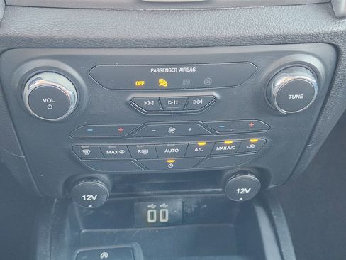 Certified 2022 Ford Ranger XLT w/ Equipment Group 301A Mid image 18