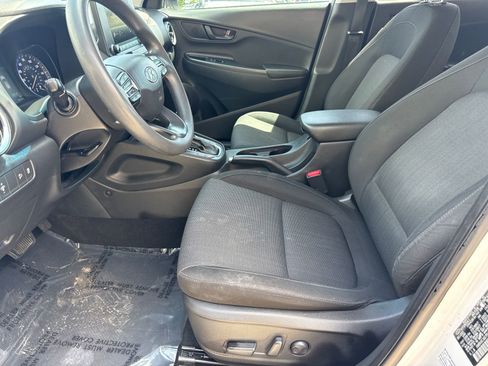 Used 2023 Hyundai Kona SEL w/ Cargo Package AWD/4WD image 9