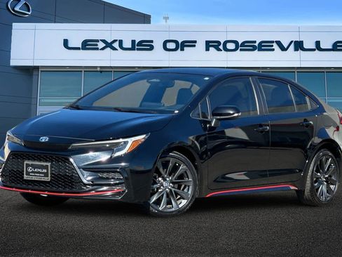 Used 2023 Toyota Corolla SE image 1