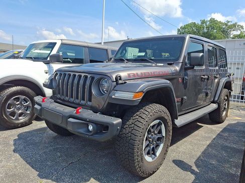 Used 2019 Jeep Wrangler Unlimited Rubicon AWD/4WD image 3